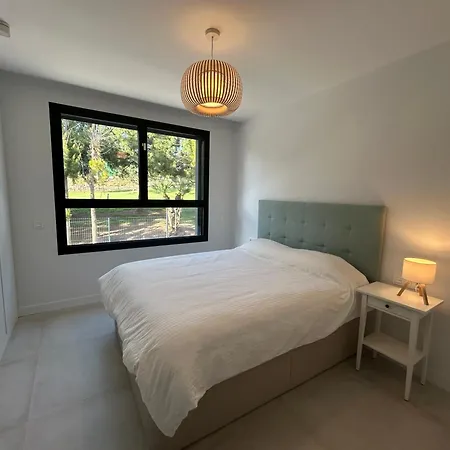 Spacious House In Malaga-cala De Mijas, Amazing View, 3 Bedroom, Garden & Common Pool * 马拉加