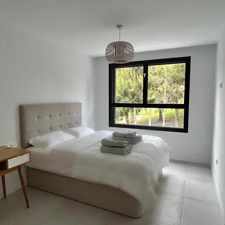 Spacious House In Malaga-cala De Mijas, Amazing View, 3 Bedroom, Garden & Common Pool Málaga